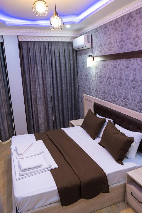 Emeg Hotel And Restaurant Batumi Exterior photo